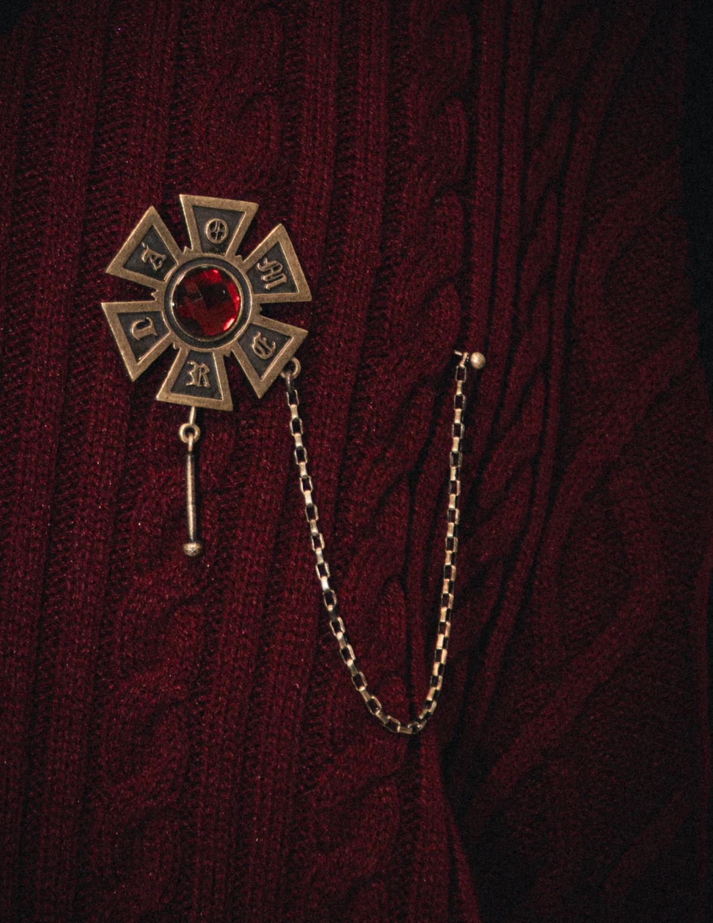 OMERTA KNITTED VEST - Image 5